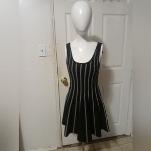 Bebe Fit & Flare Sleeveless A Line Dress Black & White Knit Bodycon Size S/P